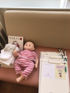 ベビーマッサージ教室