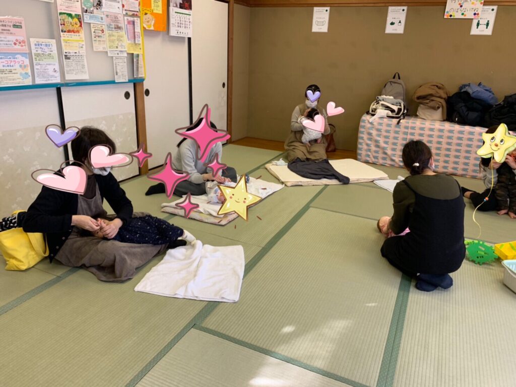 ベビーマッサージ教室の様子